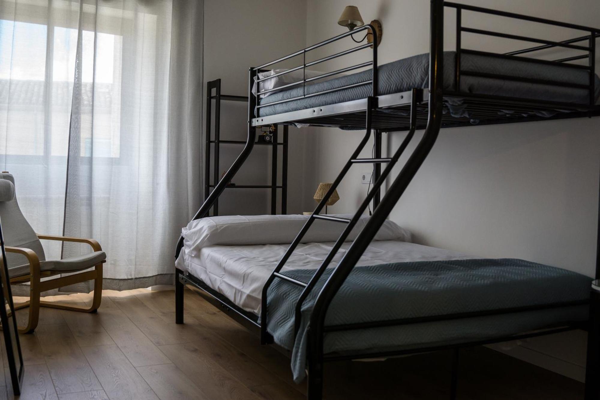 Antojos Bed & Breakfast Tardajos Luaran gambar